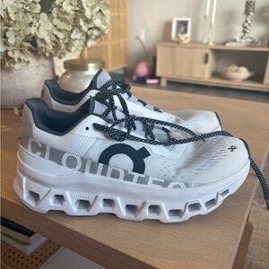 White Cloudtec Running Shoes